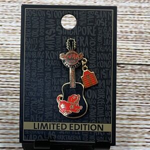 Hard Rock Cafe Honolulu 2018 Year of The Dog‎ Guitar Limited Edition Pin